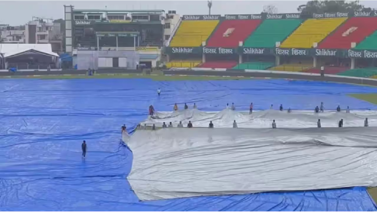 IND vs BAN 2nd Test: पहले दिन सिर्फ 35 ओवर का हुआ खेल, बारिश ने मजा किया किरकिरा,पढ़ें पहले दिन हाल