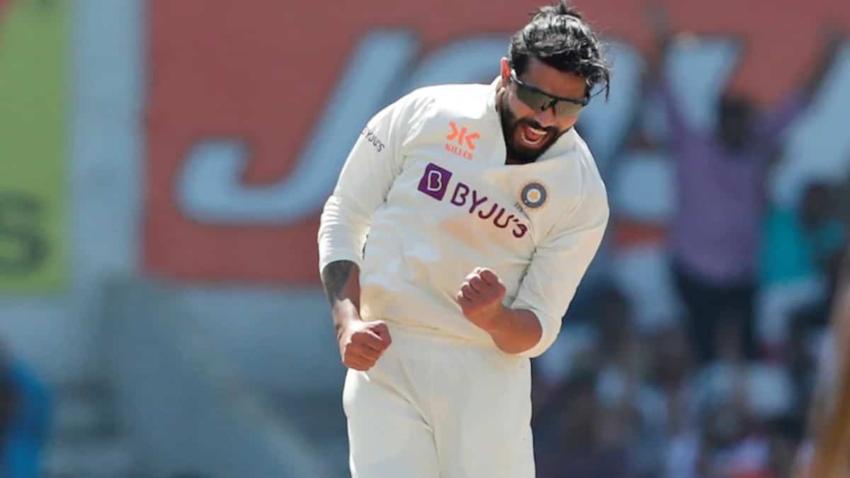 IND vs BAN: रविंद्र जडेजा ने कानपुर टेस्ट मैच में इतिहास रचा, ऐसा करने वाले दूसरे भारतीय बने