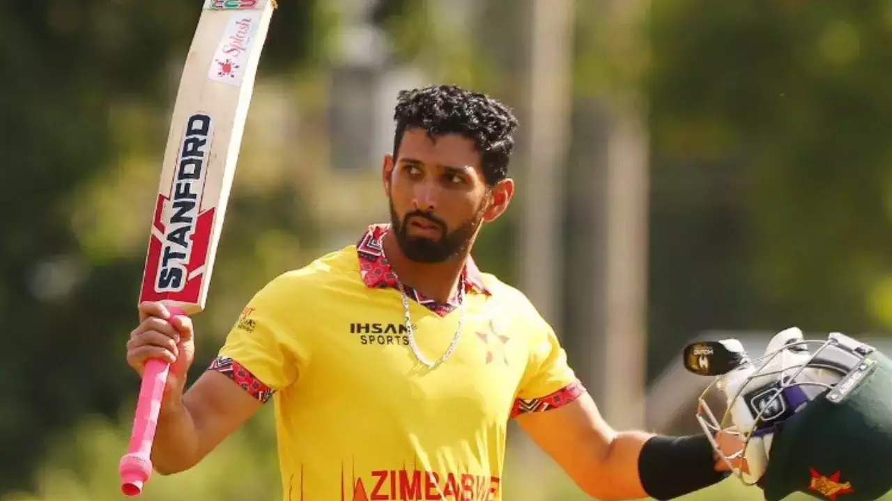  विराट कोहली का ये रिकॉर्ड सिकंदर रजा ने तोड़ा, T20I में ऐसा करने वाले पहले खिलाड़ी बने