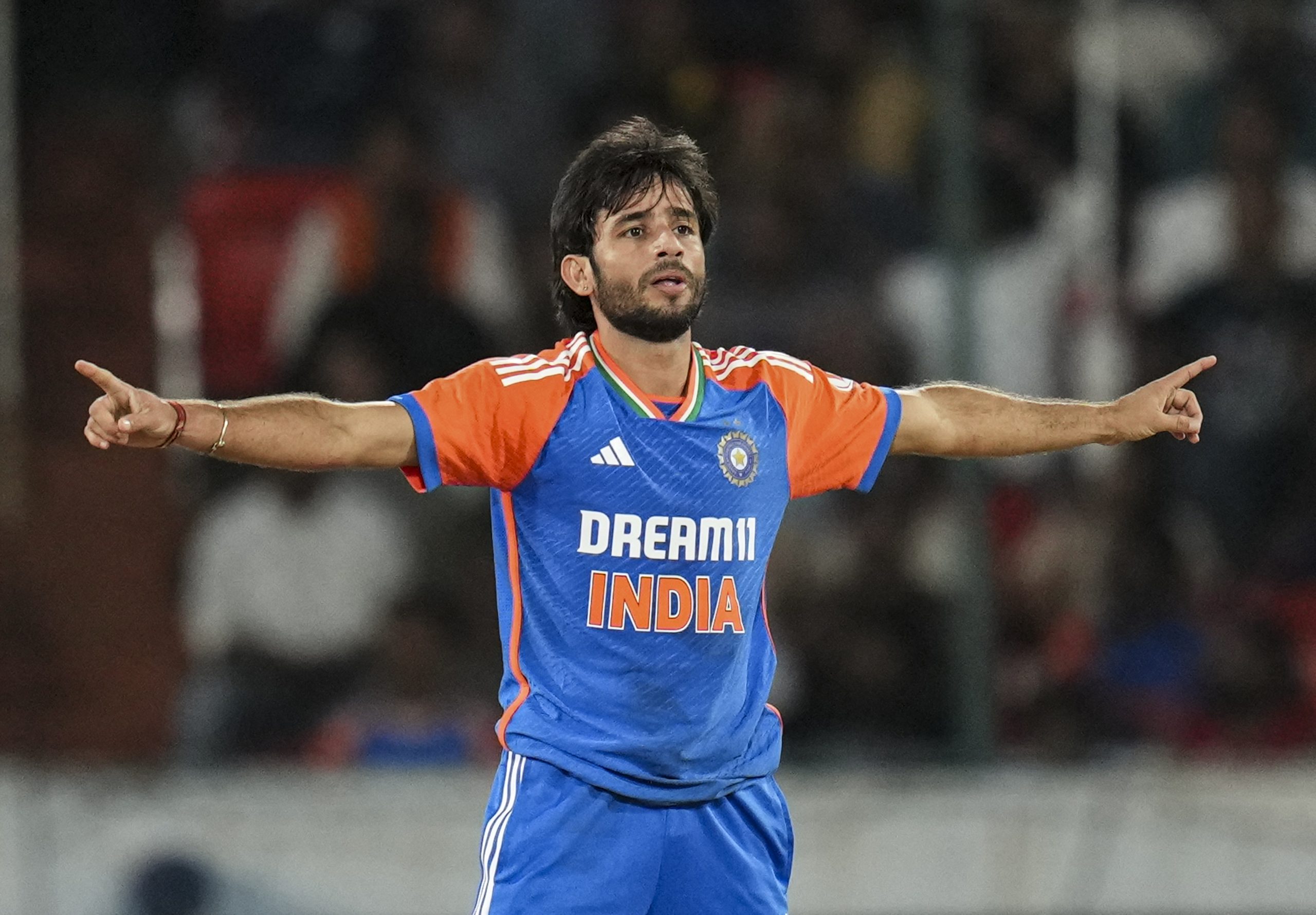 रवि बिश्नोई ने कहा - सूर्यकुमार यादव ने हमें बताया कि भारत 160-170 रन डिफेंड कर रही है, 300 नहीं