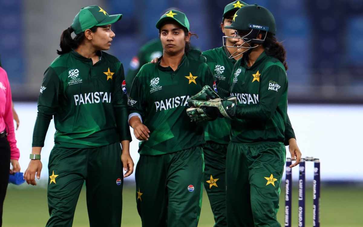 पाकिस्तान टीम का शर्मनाक प्रदर्शन, टीम इंडिया को भी टूर्नामेंट से बाहर कर दिया