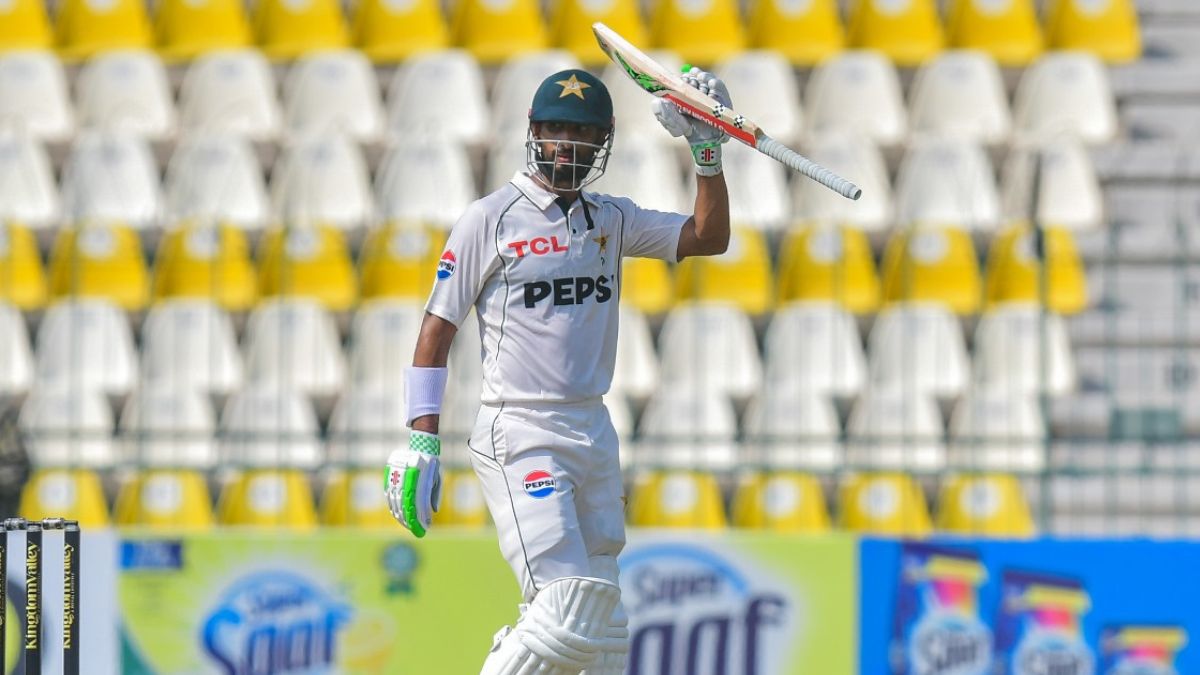 पाकिस्तान टीम के कप्तान शान मसूद ने लंबे समय के बाद अपनी टीम के लिए ठोका शतक, सोशल मीडिया पर उनकी बहुत प्रशंसा हो रही है
