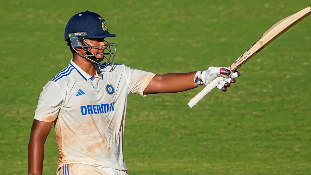 मात्र 13 साल की उम्र में टीम इंडिया की ओर से U19 टेस्ट में इस शानदार उपलब्धि को अपने नाम किया, वैभव सूर्यवंशी ने इतिहास रचा