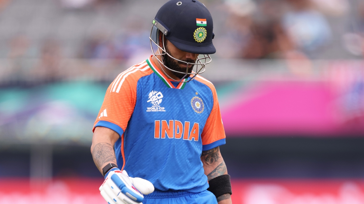 विराट कोहली देखेंगे तो हो जाएंगे खुश!, पहले टी20 में फैन ने दिखाया कमाल का जुनून