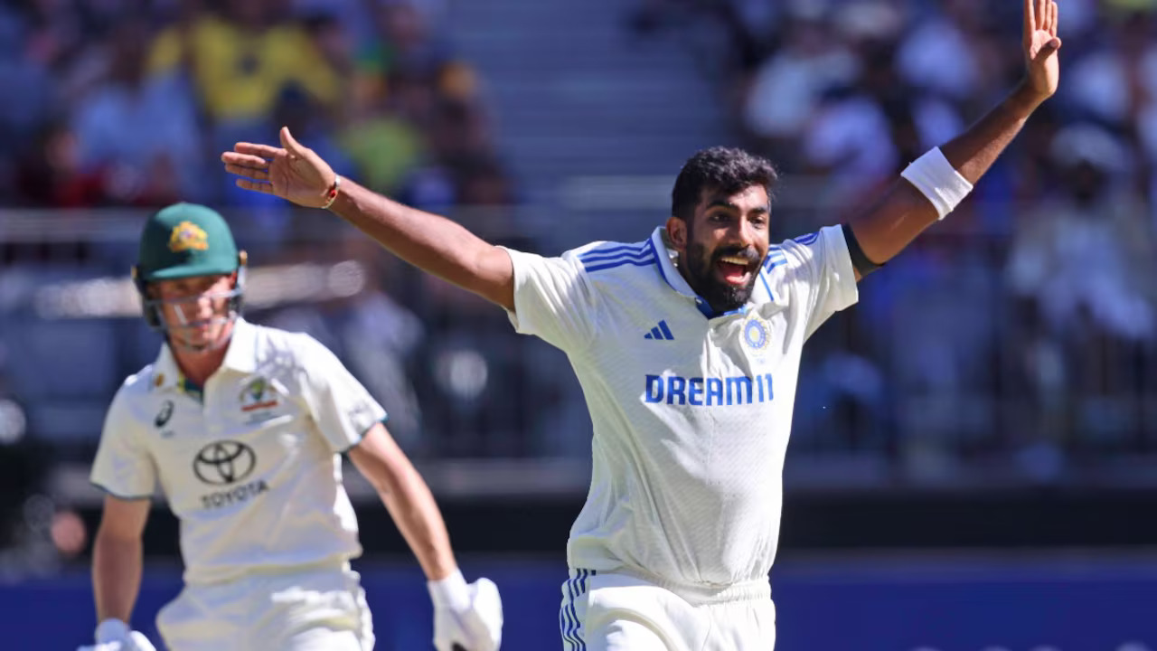 जसप्रीत बुमराह का ऑस्ट्रेलिया में चला जादू, मेजबान के लगातार दो गेंदों में दो महत्वपूर्ण विकेट झटके