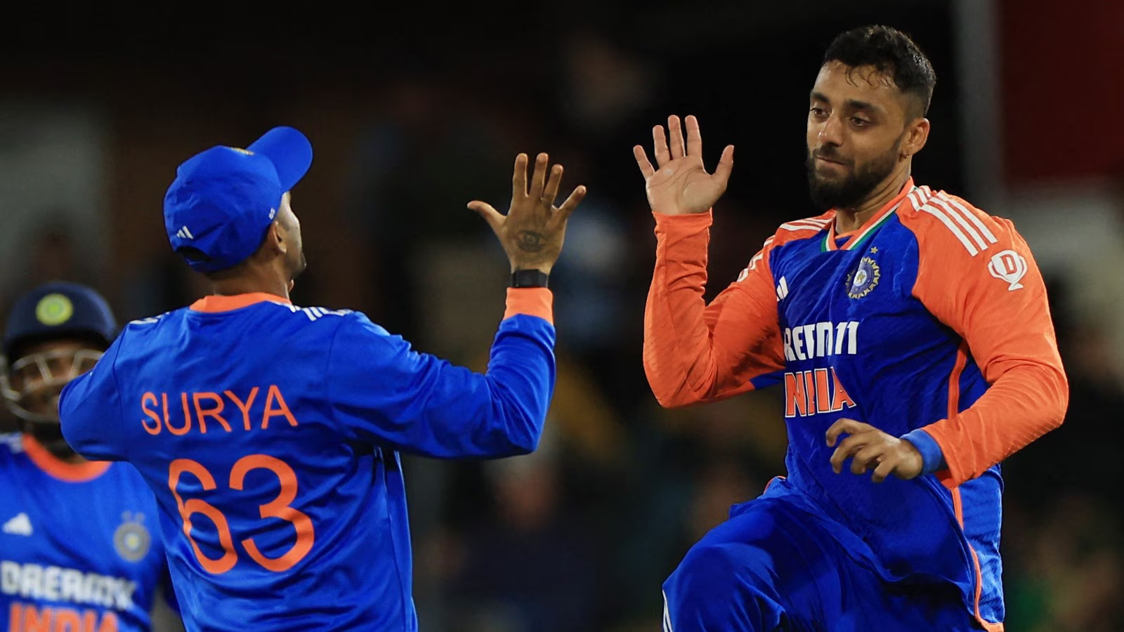 वरुण चक्रवर्ती ने दूसरे टी-20 में Fifer लिया लेकिन फिर भी उनके नाम ये अनचाहा रिकॉर्ड जुड़ा 