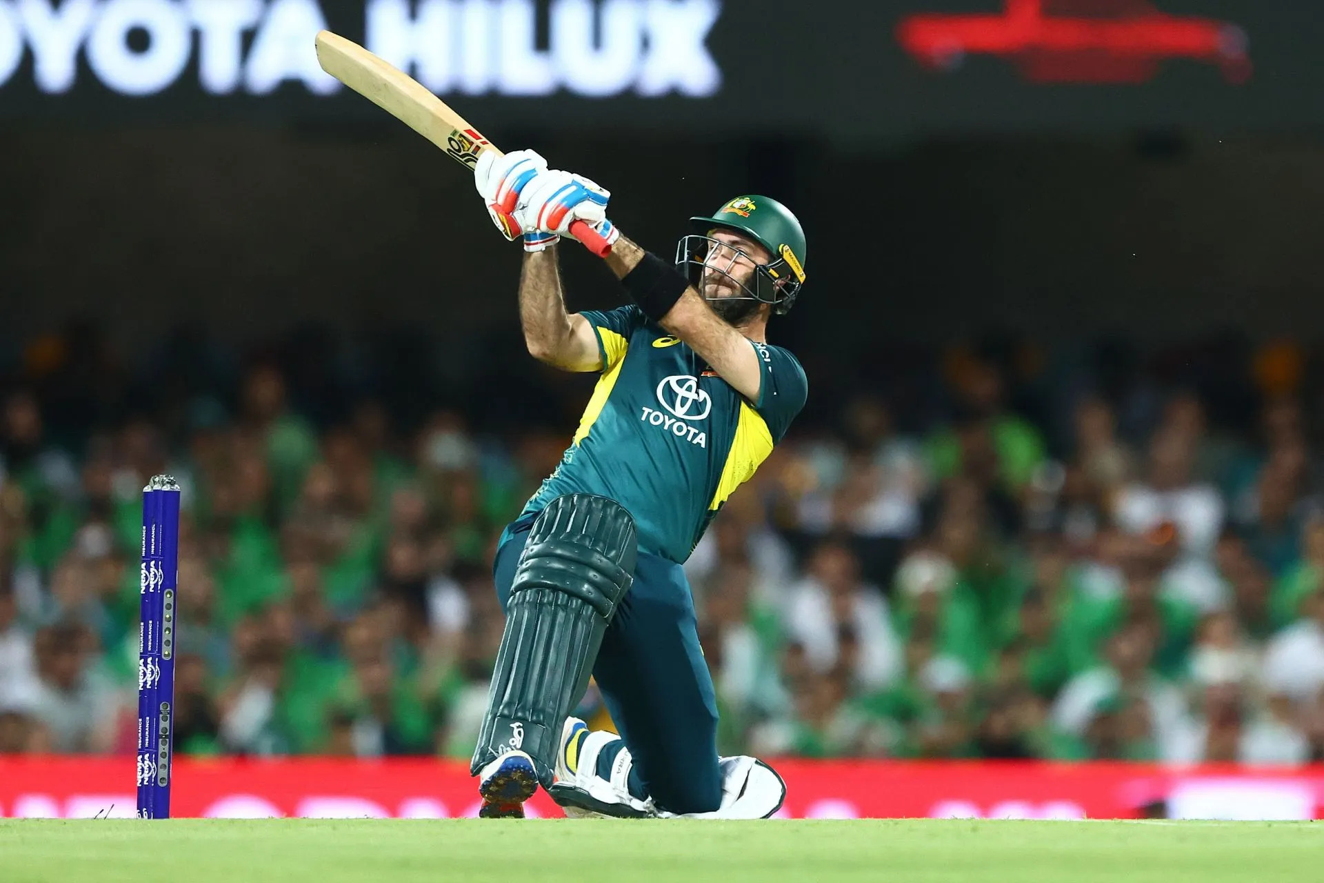 शाहीन अफरीदी को ग्लेन मैक्सवेल ने दिन में तारे दिखाए, रिवर्स स्वीप के जरिए बड़ा सिक्स लगाया 