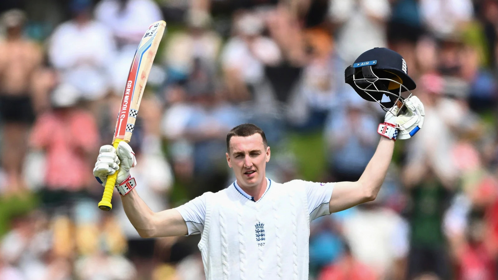 माइकल वाॅन ने कहा - हैरी ब्रूक एक अविश्वसनीय रूप से आत्मविश्वासी बच्चा है जिसके पास स्मार्ट क्रिकेट दिमाग है