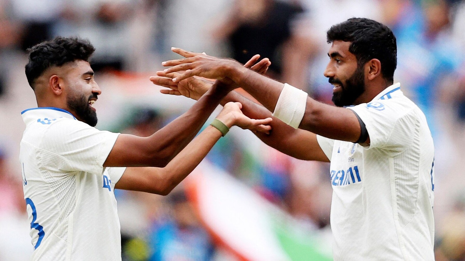 खेल का चौथा दिन टीम इंडिया के नाम रहा, जसप्रीत बुमराह और मोहम्मद सिराज के आगे ऑस्ट्रेलिया ने घुटने टेके 