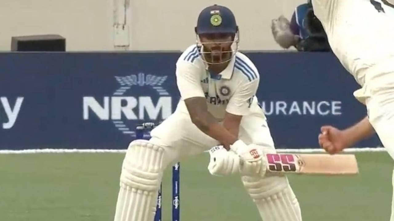 नीतीश रेड्डी का स्काॅट बोलेंड के खिलाफ ये बेहतरीन रिवर्स स्कूप आपने देखा क्या?