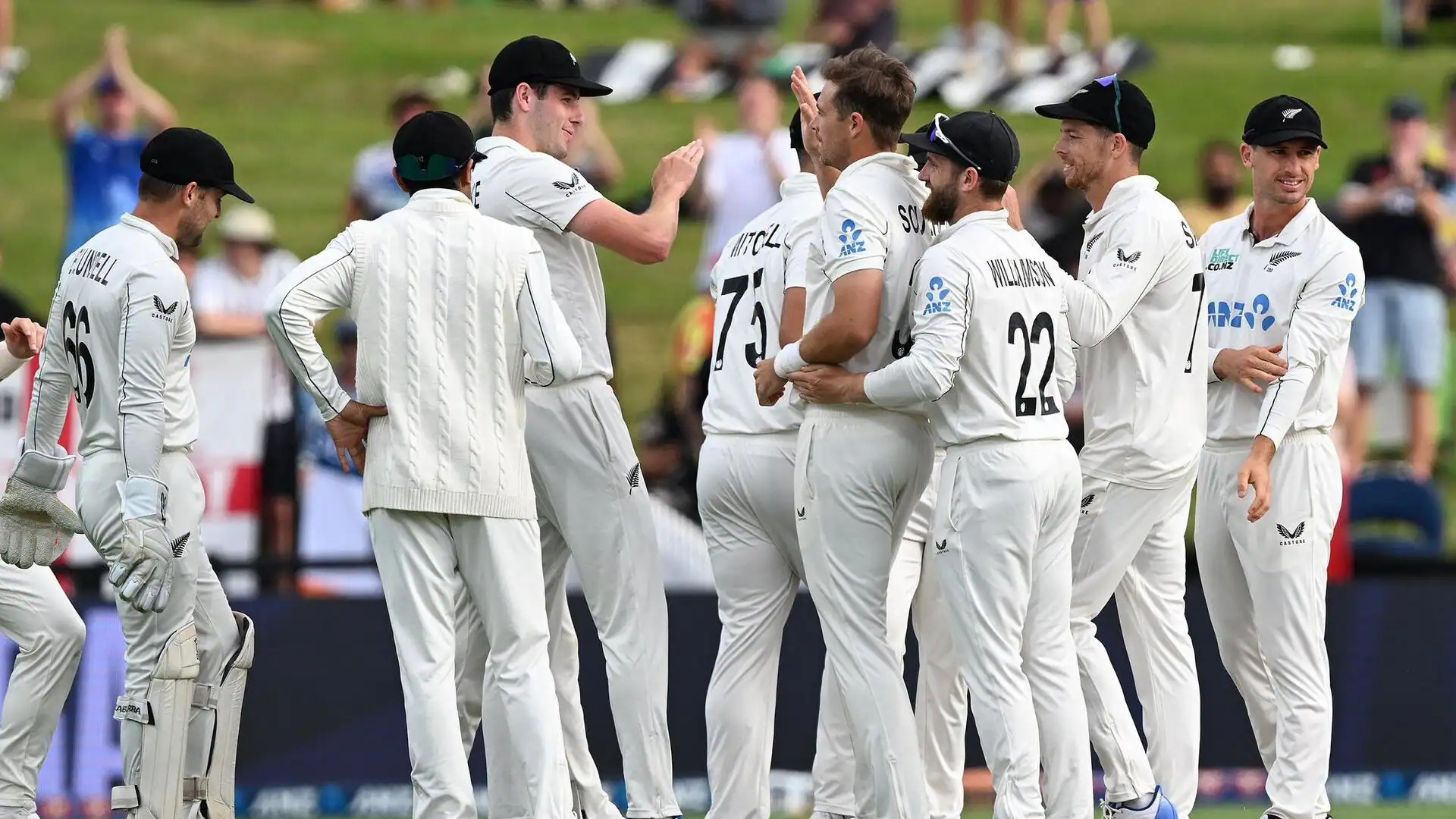 न्यूजीलैंड ने तीसरा टेस्ट 423 रनों से जीता लेकिन सीरीज इंग्लैंड के नाम हुई