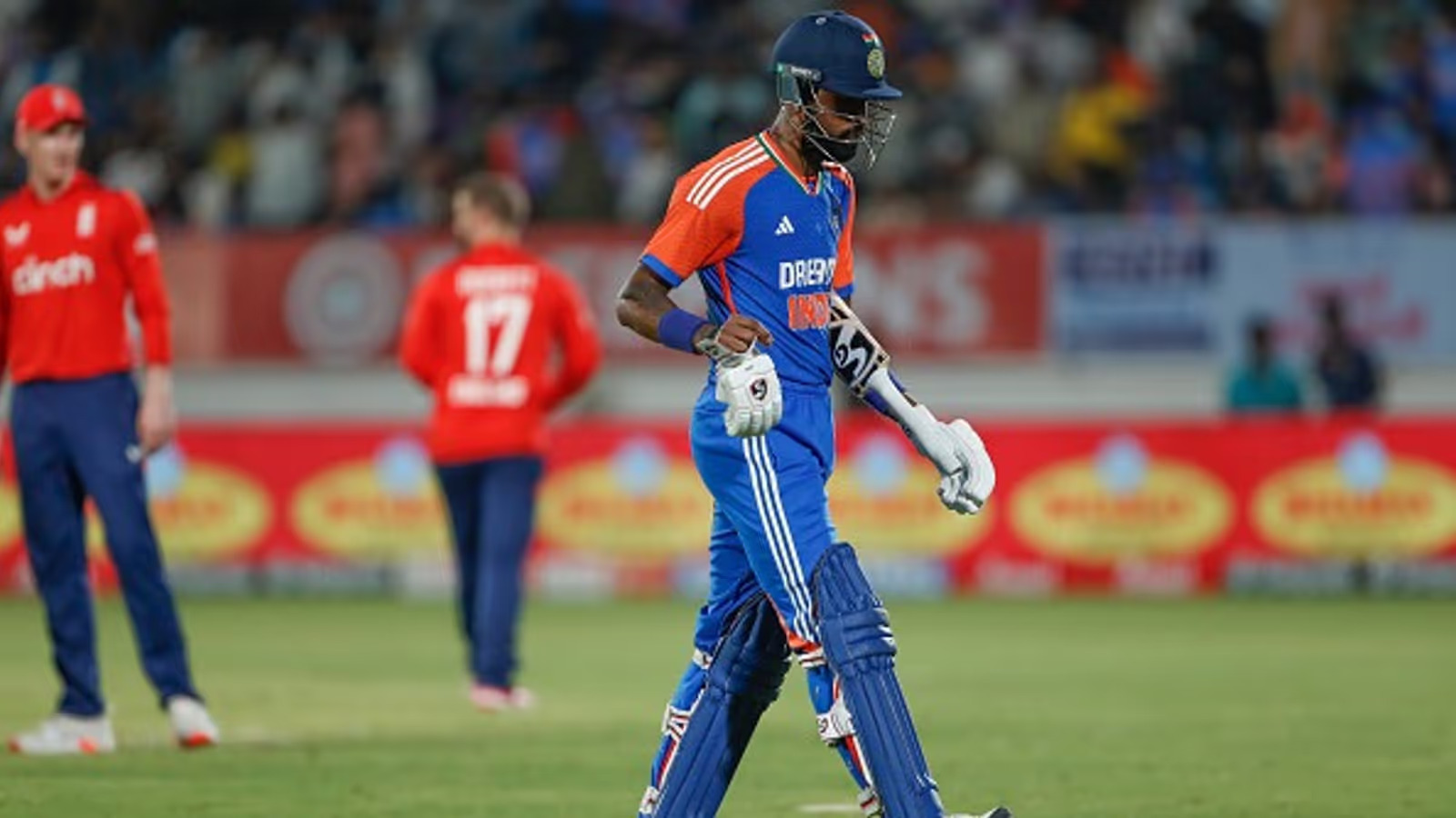 पार्थिव पटेल ने हार्दिक पांड्या की पारी को लेकर यह बात बोली - “उसने दूसरे बल्लेबाजों पर दबाव…”