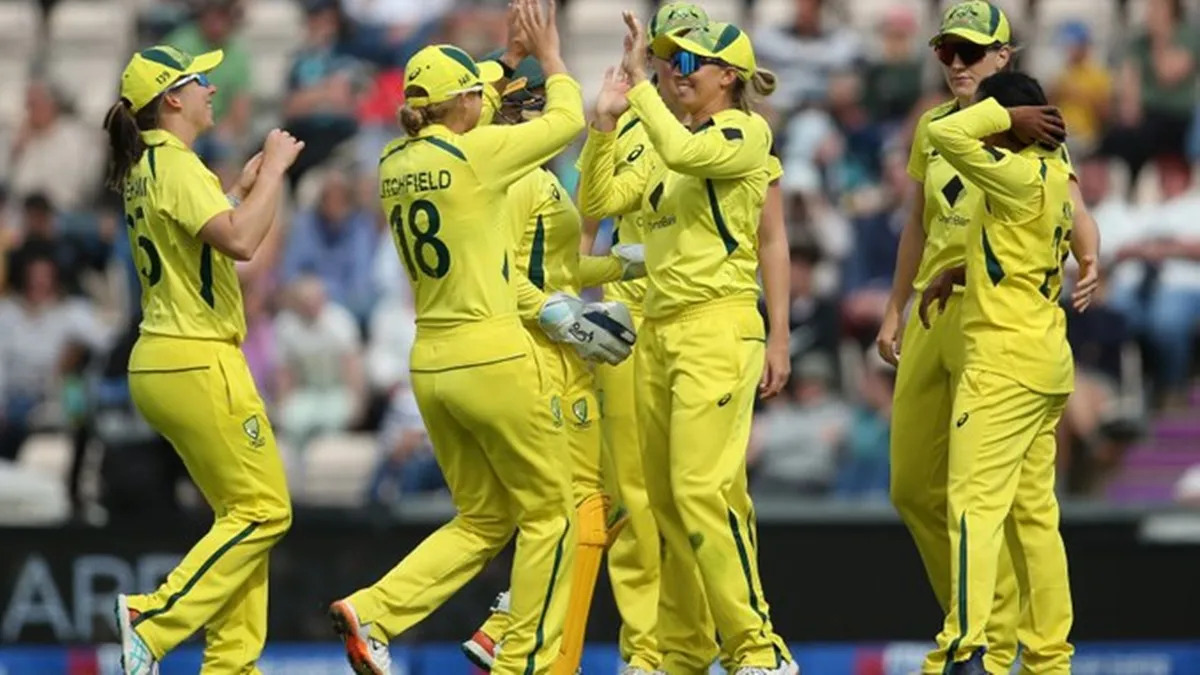 Womens Ashes, 2025: ऑस्ट्रेलिया ने पहले वनडे में एलिसा हीली और एश्ले गार्डनर की बदौलत इंग्लैंड को हराया, एशेज में शानदार शुरुआत की