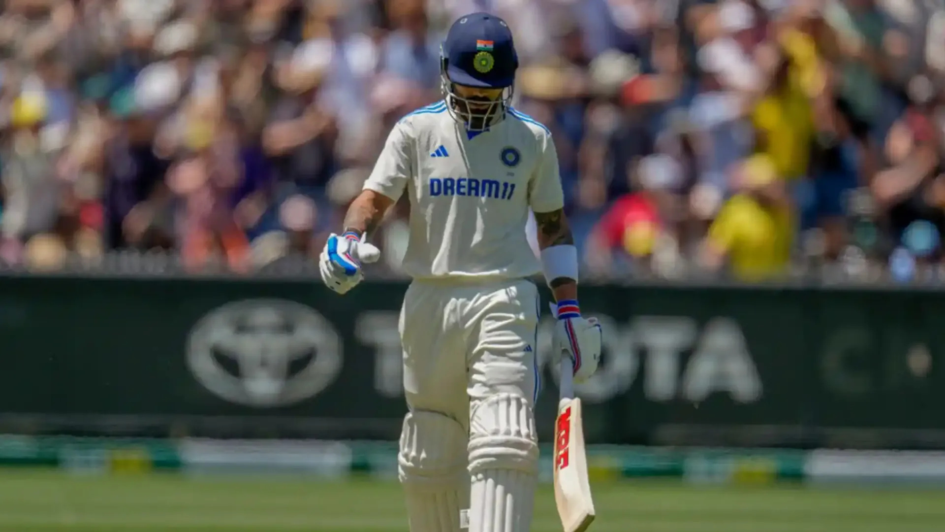 ‘किंग मर चुका है’- ऑस्ट्रेलियाई कमेंटेटर का विराट कोहली को लेकर हैरतअंगेज बयान सोशल मीडिया पर जमकर वायरल हुआ 