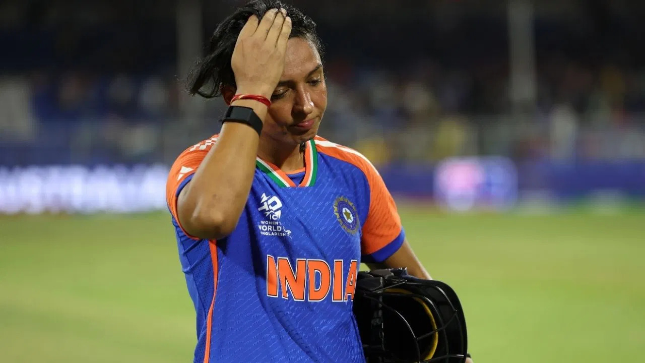 हरमनप्रीत कौर आयरलैंड के खिलाफ सीरीज से बाहर होने के बाद NCA जाएंगी, उनके घुटने में चोट लगी है