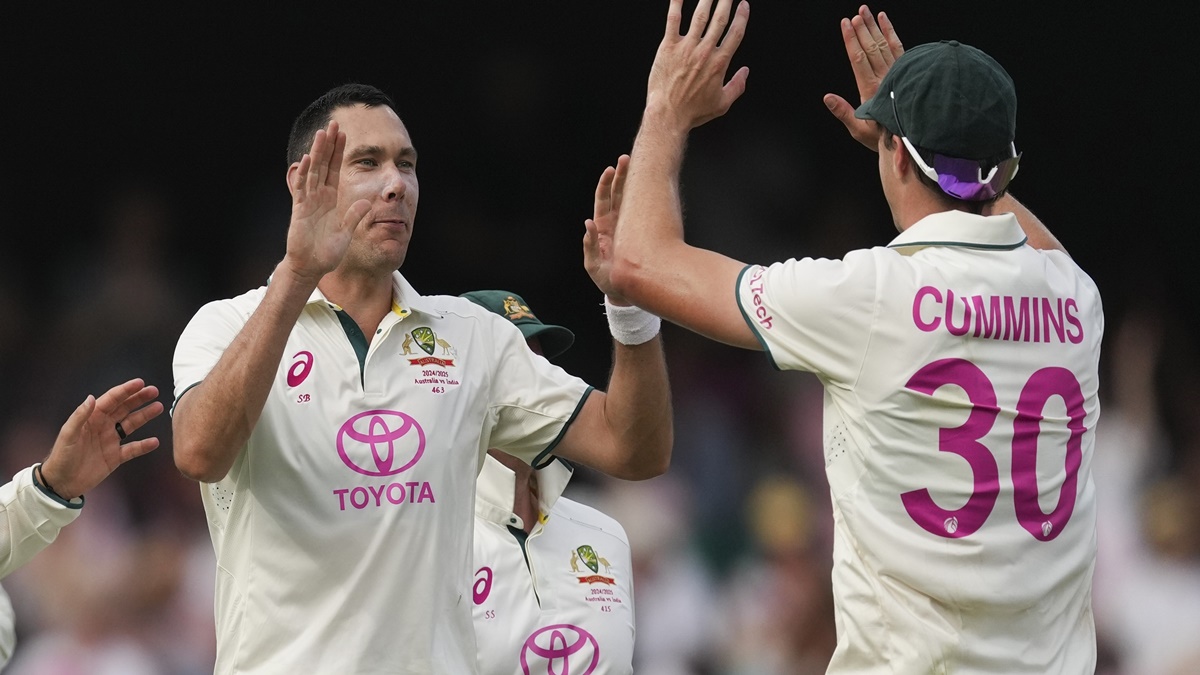 भारतीय टीम दूसरी पारी में 157 रन पर सिमटी, 16 रन के अंदर चार विकेट गंवाए, बल्लेबाजों ने निराश किया 