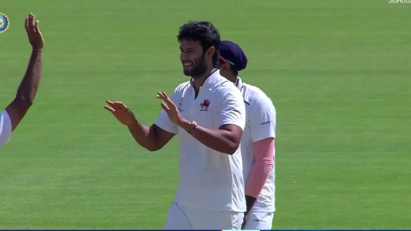 रणजी ट्रॉफी: सेमीफाइनल में शिवम दुबे ने गेंदबाजी में अपना दम दिखाया, 5 विकेट झटके जबकि मोहम्मद अजहरूद्दीन ने केरल के लिए शतक जड़ा