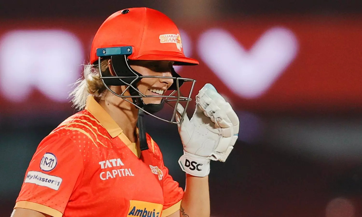 WPL 2025: यूपी वाॅरियर्स को गुजरात जायंट्स ने 6 विकेट से हराया
