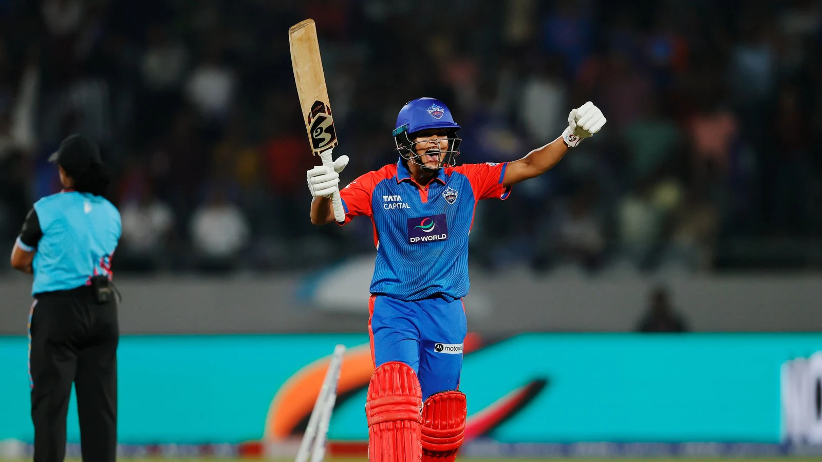 WPL 2025: दिल्ली कैपिटल्स की पारी पहले बल्लेबाजी करते हुए 141 रनों पर सिमटी