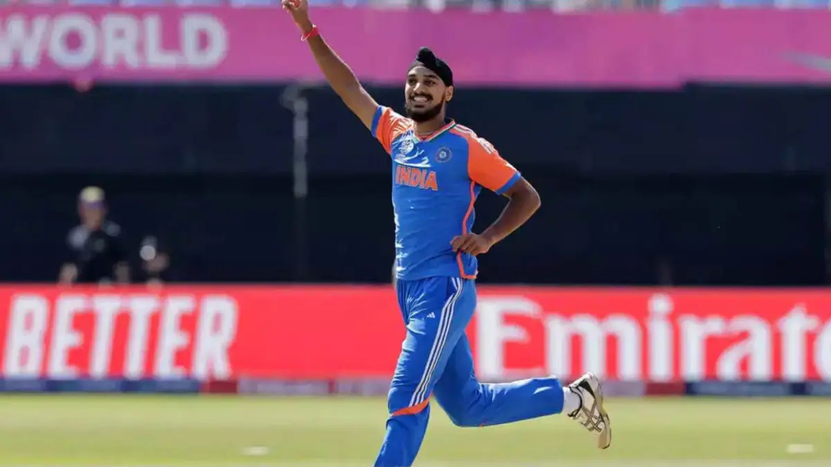 मैच के दौरान तीसरे वनडे में उत्साहित अर्शदीप सिंह ने जमकर ‘Gangnam’ स्टाइल डांस किया, आप भी वीडियो देखें 