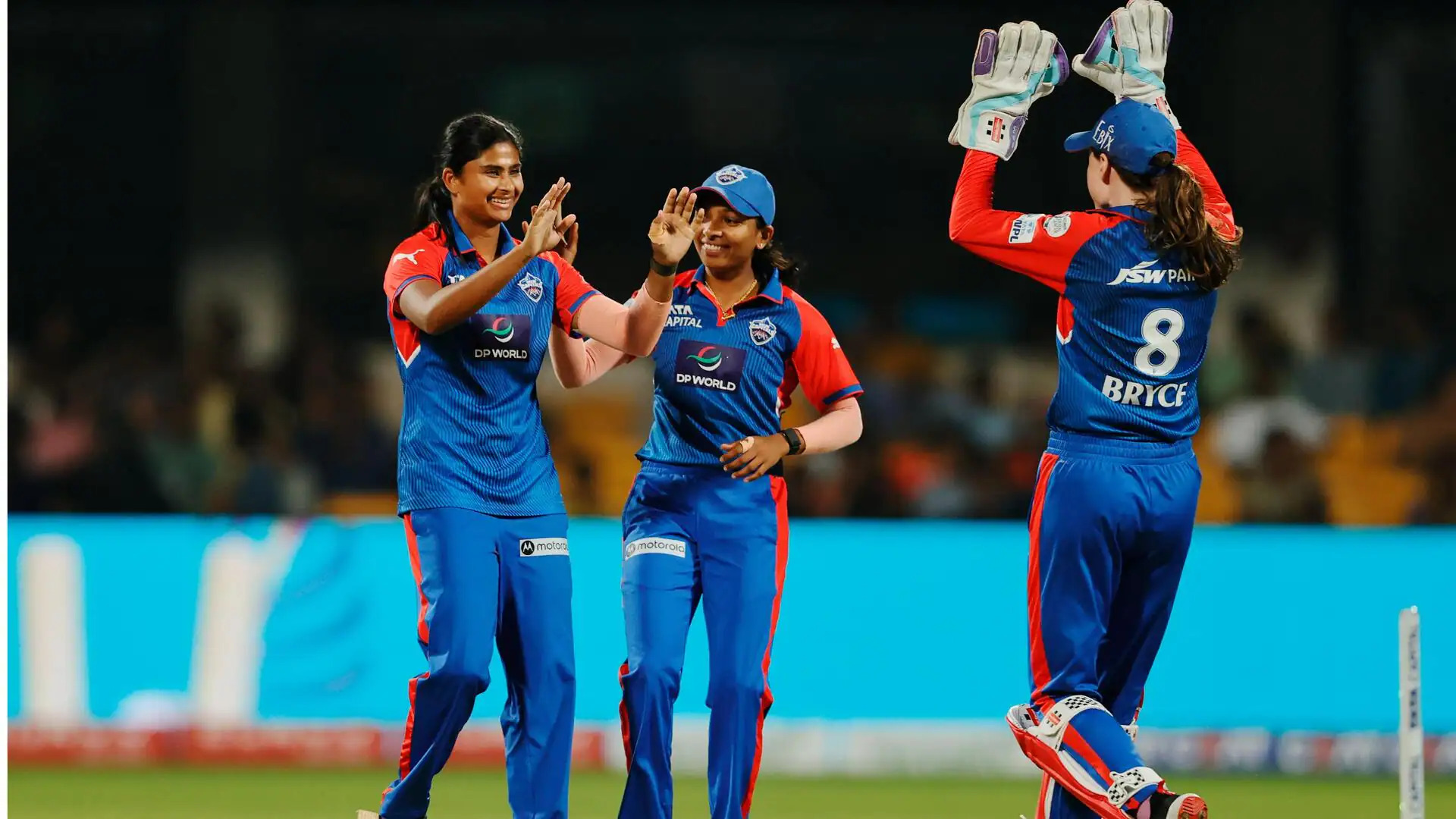 WPL 2025: दिल्ली कैपिटल्स ने गुजरात जायंट्स पर 6 विकेट से आसान जीत दर्ज की