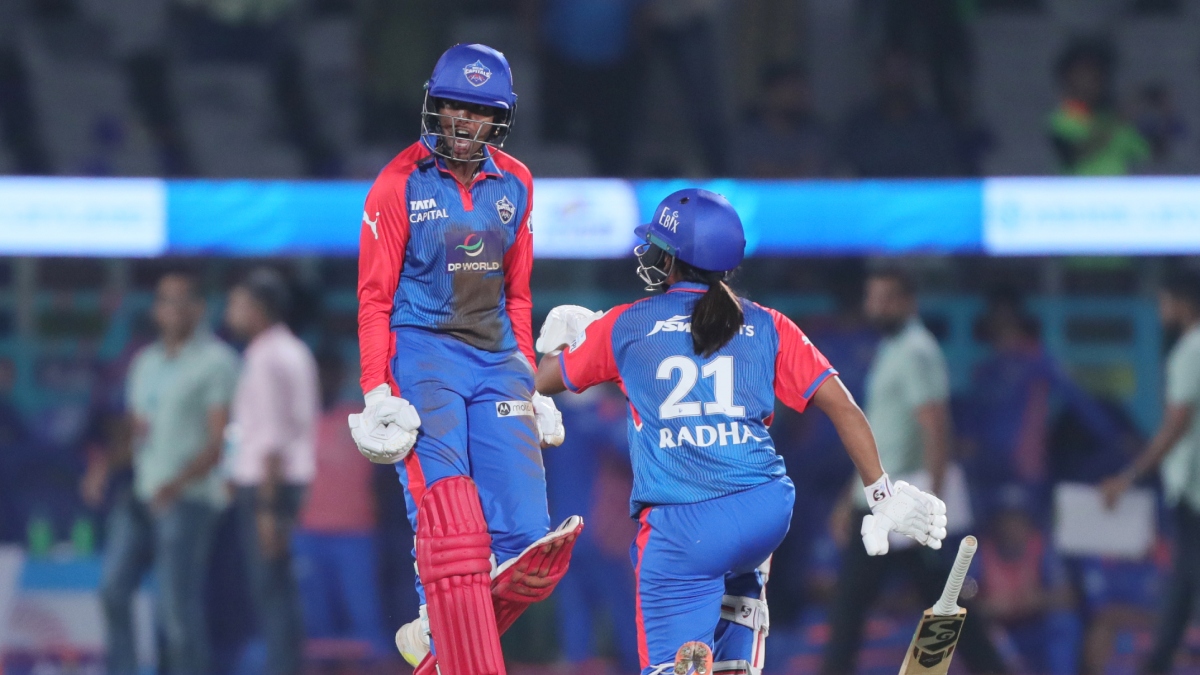 दिल्ली केपिटल्स की हेड कोच जोनाथन बैटी ने मुंबई और बेंगलुरु के खिलाफ मैच से पहले बड़ा बयान दिया, कहा – हमारी किस्मत हमारे हाथ में है