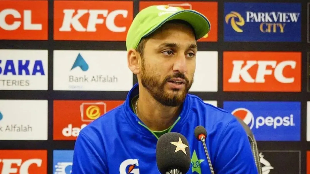 सलमान आगा ने 2025 में न्यूजीलैंड और पाकिस्तान के बीच होने वाली ट्वेंटी-20 अंतरराष्ट्रीय श्रृंखला से पहले युवाओं के अवसरों पर चर्चा की।