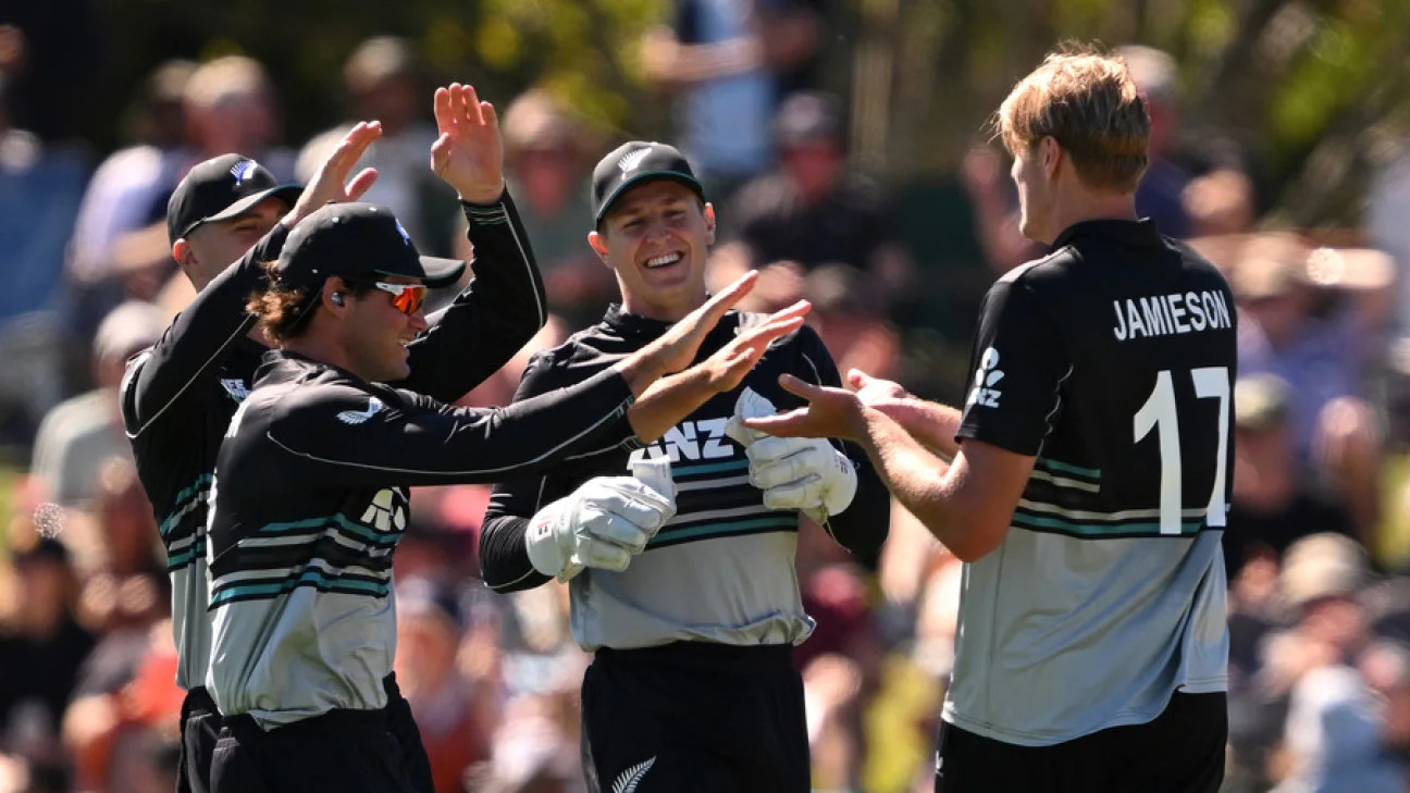 NZ vs PAK: पाकिस्तान को दूसरे टी20 में भी शर्मनाक हार मिली, न्यूजीलैंड ने 2-0 की बढ़त बनाई 