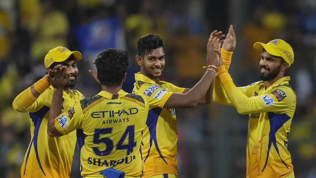 आईपीएल 2025: CSK का अपने घर चेपाॅक पर प्रदर्शन कैसा है? आंकड़े देखें 