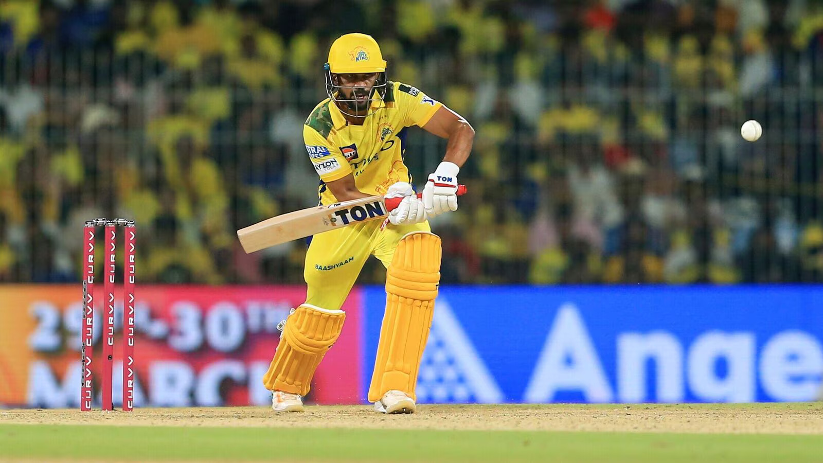 IPL 2025: सीएसके बनाम आरसीबी मैच के दौरान खिलाड़ी ये उपलब्धि हासिल कर सकते हैं 