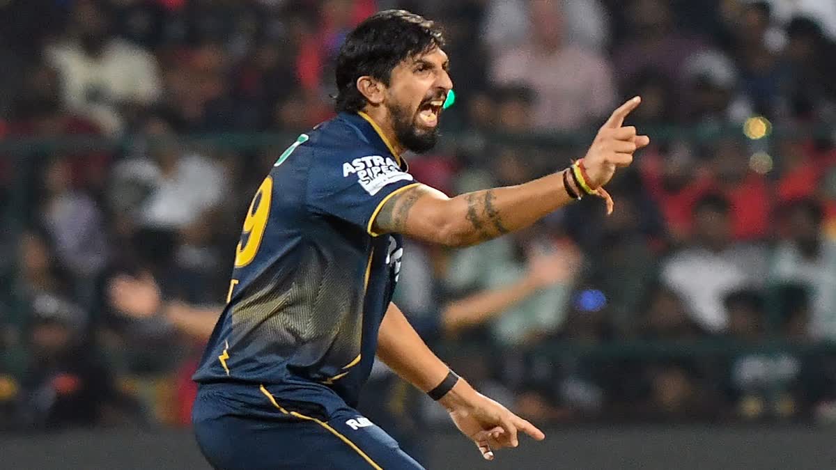 IPL 2025: BCCI ने ईशांत शर्मा पर जुर्माना ठोका, SRH के खिलाफ मैच में उन्होंने ऐसी गलती की