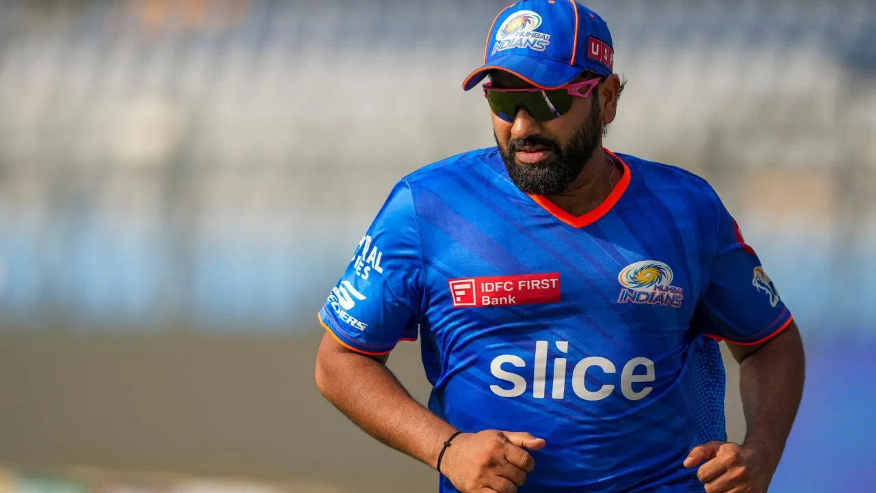 आज का दिन रोहित शर्मा के लिए बहुत खास है, MI ने हिटमैन के लिए एक खास पोस्ट शेयर किया