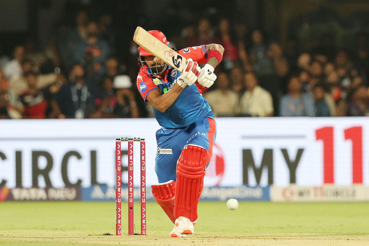 IPL 2025: जोश हेजलवुड का 15वां ओवर दिल्ली की आरसीबी पर 6 विकेट से जीत में बड़ा टर्निंग पाॅइंट रहा 