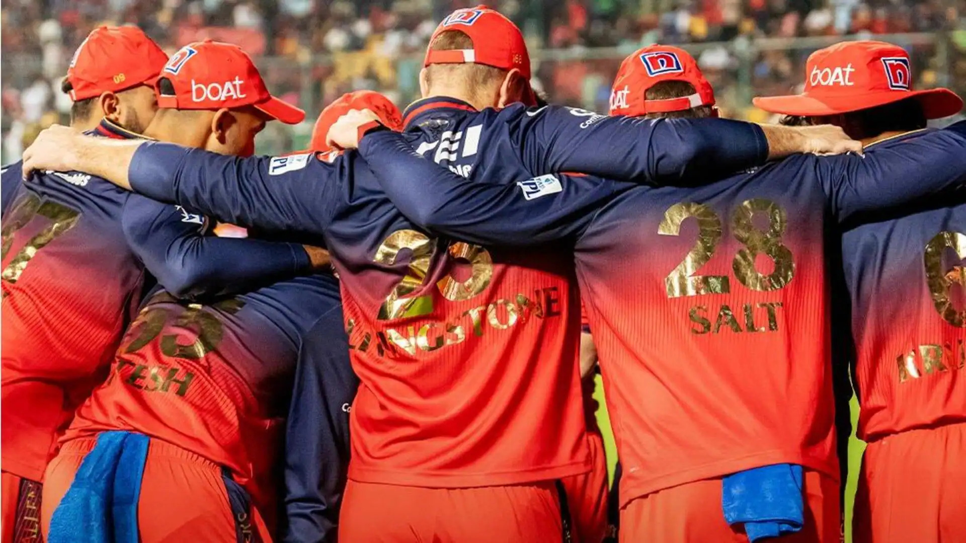 IPL 2025: एमआई बनाम आरसीबी, मुंबई के वानखेड़े स्टेडियम के रिकार्ड्स और आकड़े देखें 