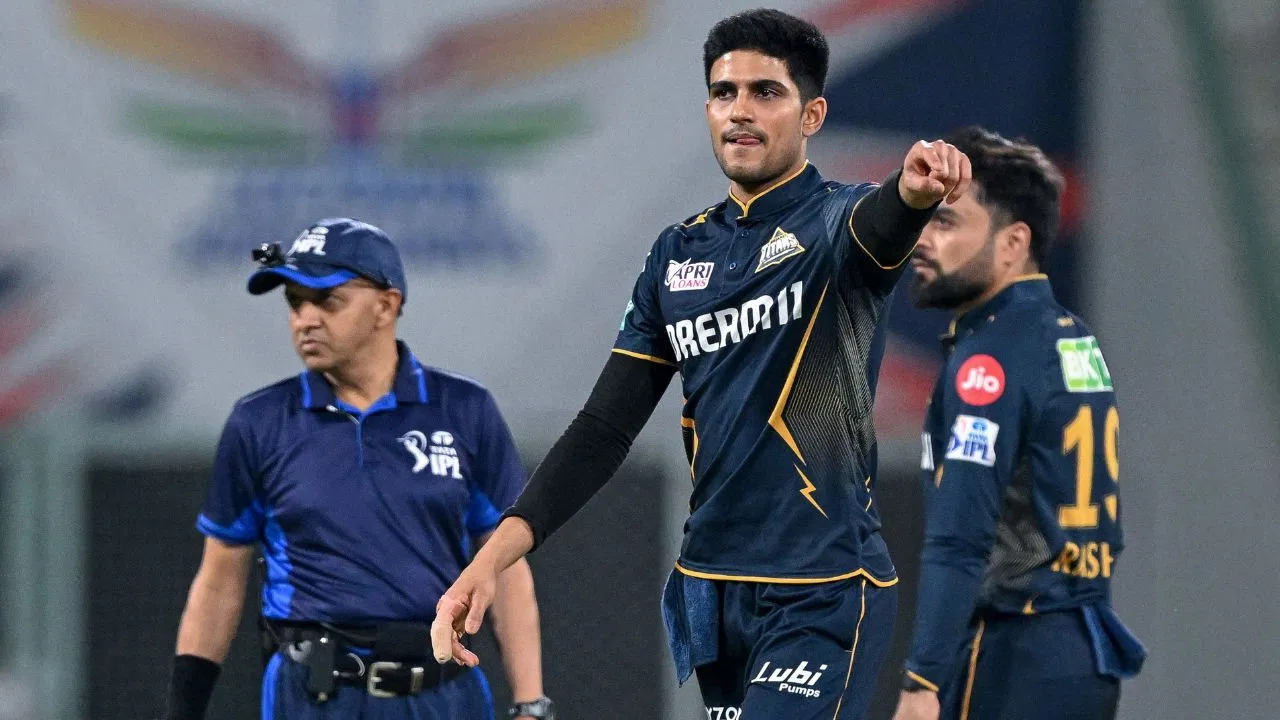 IPL 2025: BCCI ने शुभमन गिल पर लाखों का जुर्माना ठोका, दिल्ली के खिलाफ मैच में ऐसी गलती की 