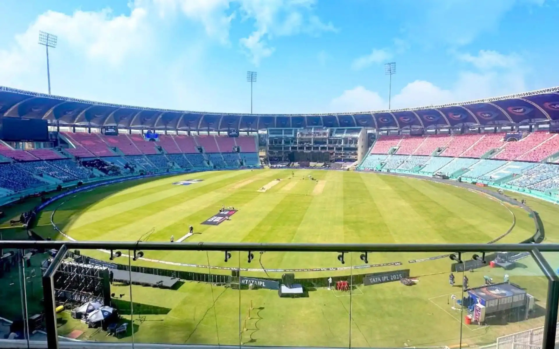 IPL 2025: इकाना स्टेडियम की पिच का मिजाज एलएसजी बनाम एसआरएच मैच के दौरान कैसा रहेगा, ये रिपोर्ट पढ़ें