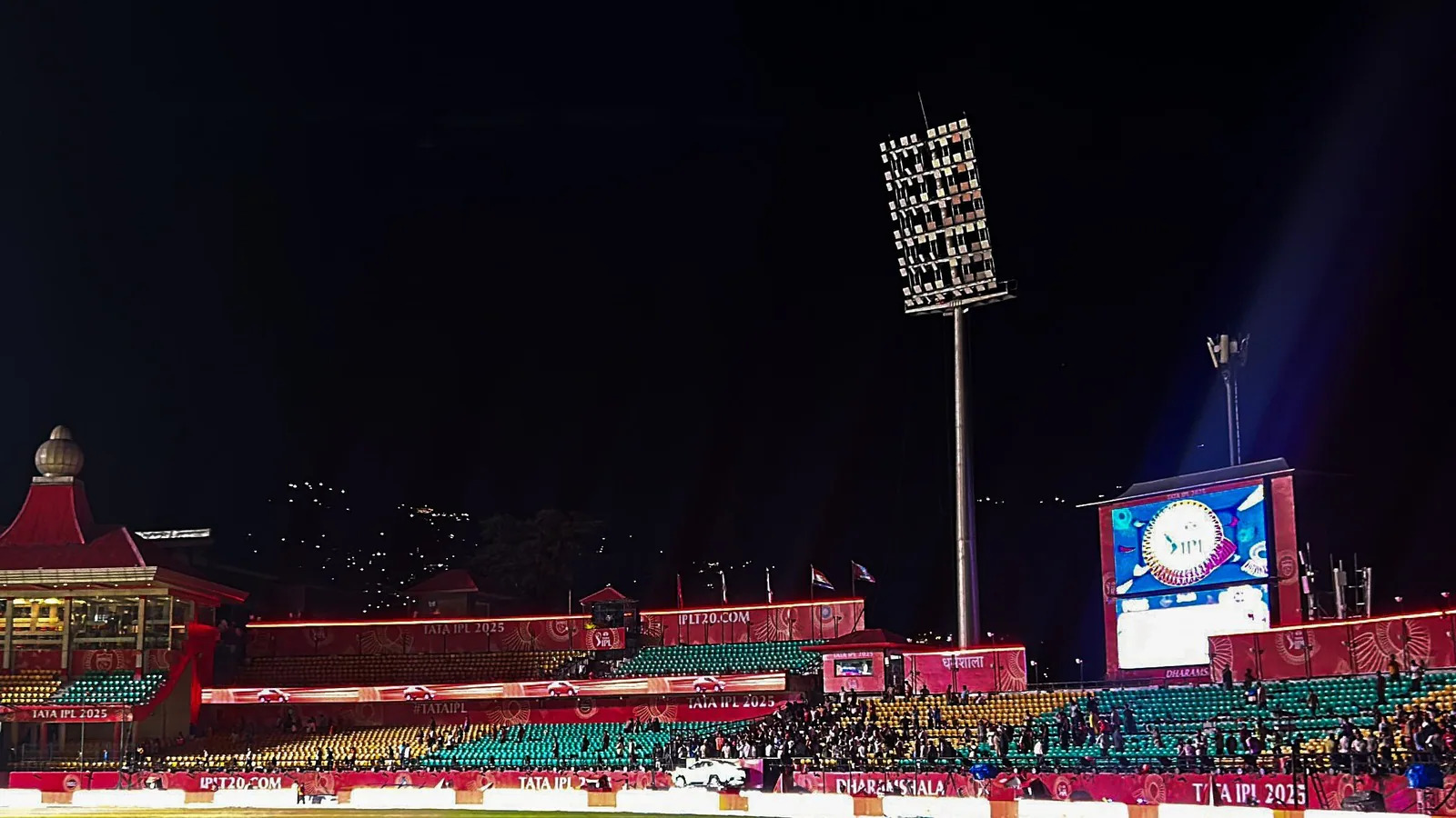 भारत-पाकिस्तान वॉर के बीच आईपीएल रद्द हुआ, बोर्ड ने कहा- युद्ध के बीच क्रिकेट नहीं होगा