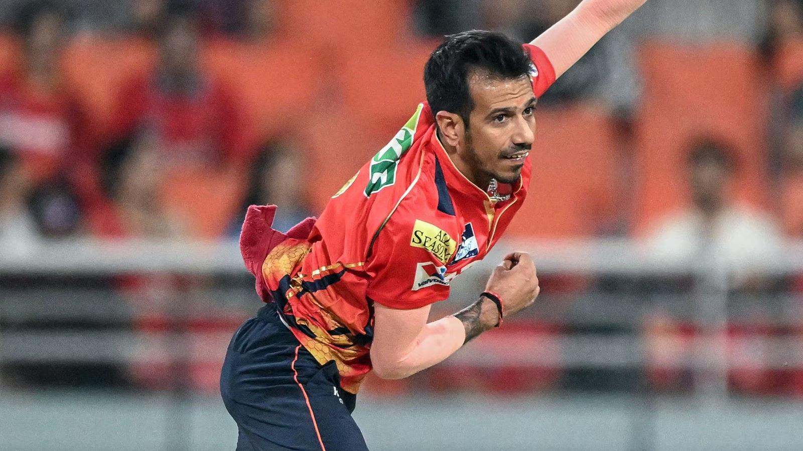 युजवेंद्र चहल ने IPL 2025 की पाॅइंट्स टेबल में टाॅप-2 में जगह पक्की होने के बाद टीम के साथ जमकर डांस किया, वीडियो देखें