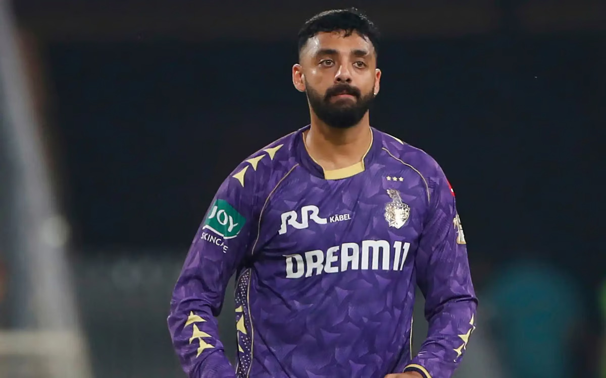 आईपीएल 2025: सीएसके के खिलाफ आचार संहिता के उल्लंघन के लिए वरुण चक्रवर्ती पर मैच फीस का 25% जुर्माना लगा 