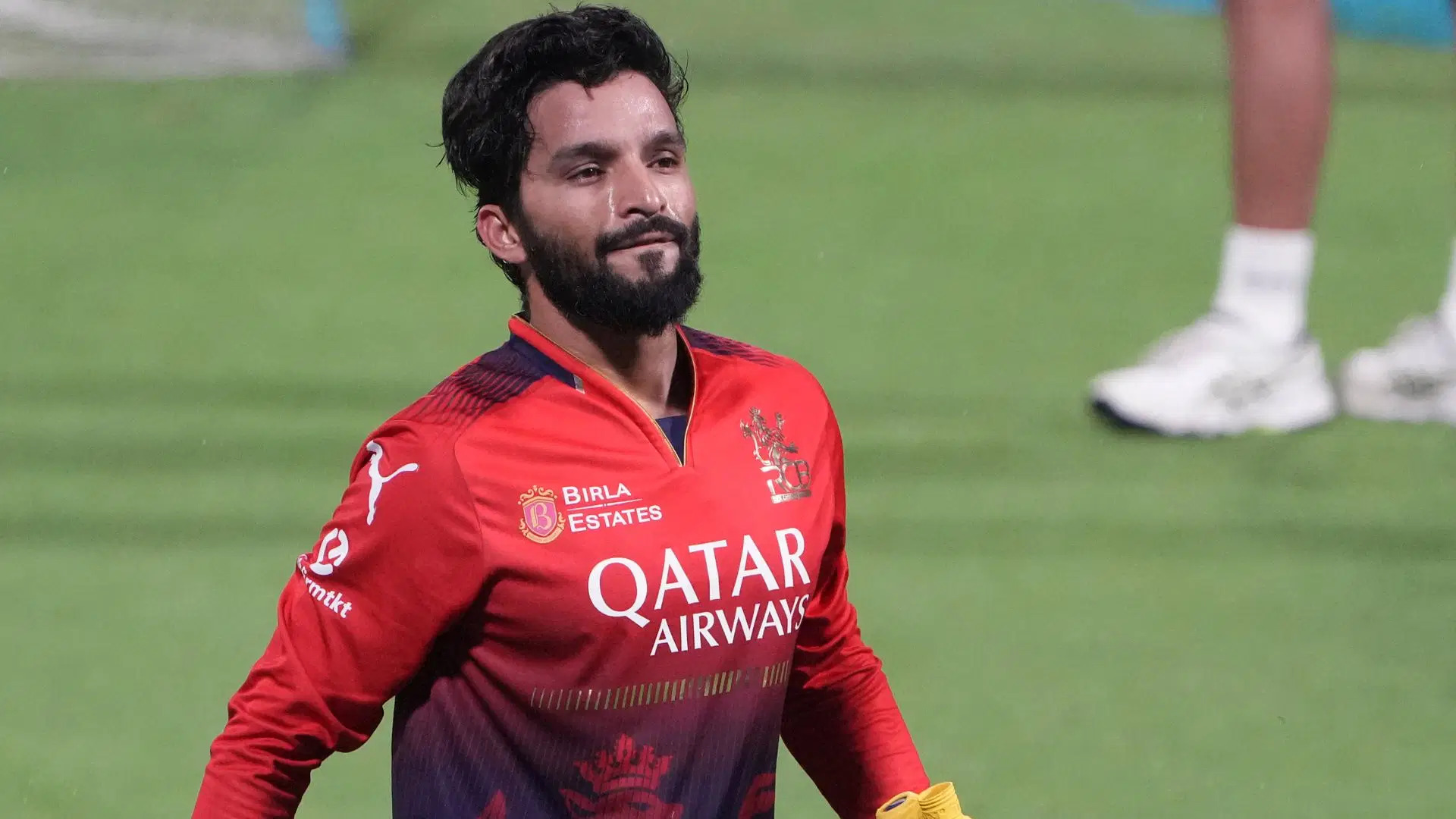 RCB के कोच ने फिल साल्ट और रजत पाटीदार को लेकर बड़ा अपडेट दिया, क्या SRH के खिलाफ खेलेंगे?