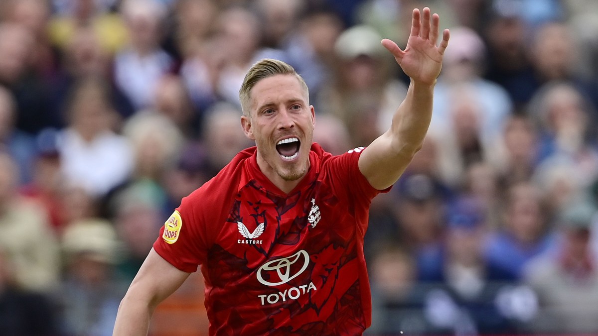 ENG vs WI 2025: ल्यूक वुड ने पहली गेंद पर इविन लुईस को गोल्डन डक पर आउट किया