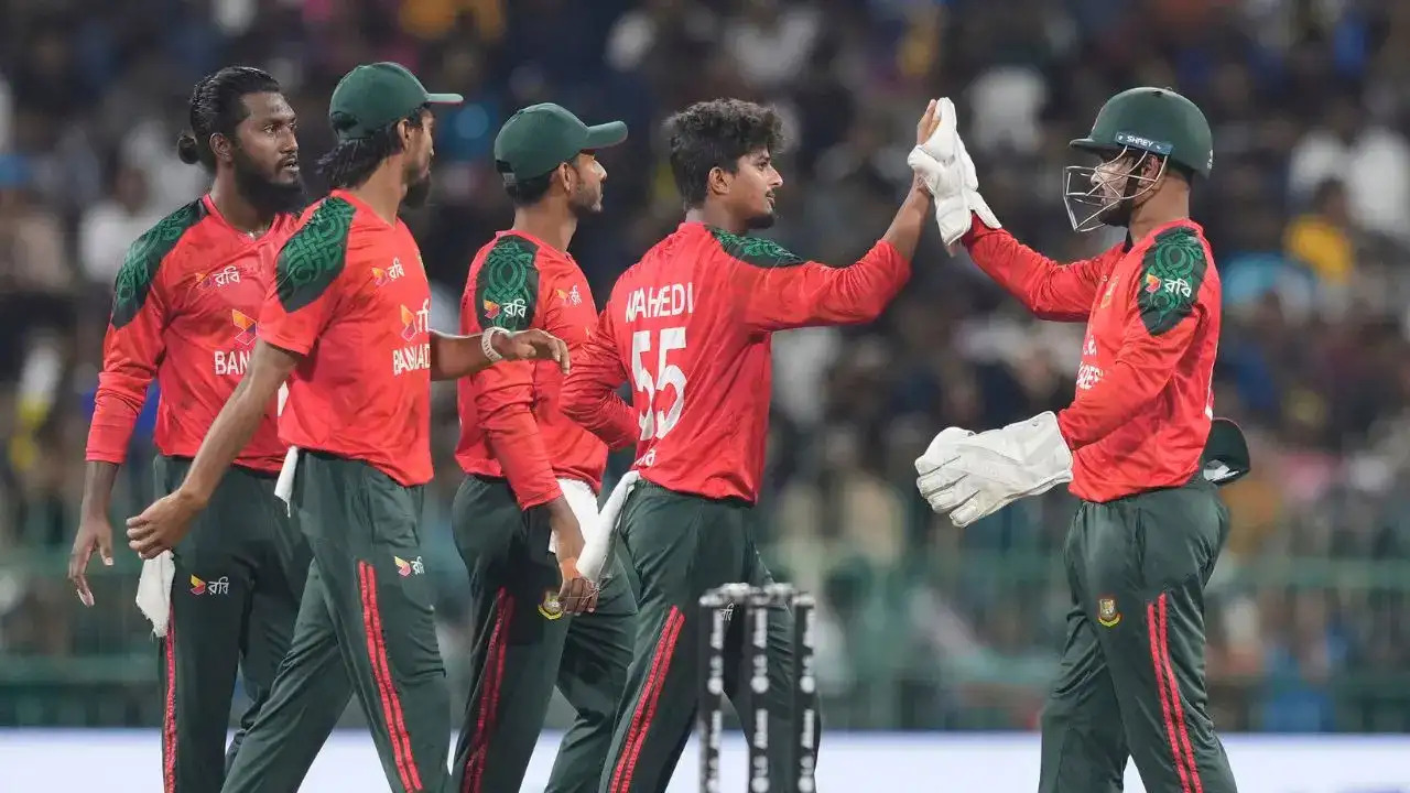 BAN vs PAK 2025: बांग्लादेश ने श्रीलंका पर सीरीज़ जीत के बाद पाकिस्तान के खिलाफ आगामी टी20 सीरीज़ के लिए अपनी टीम में कोई बदलाव नहीं किया