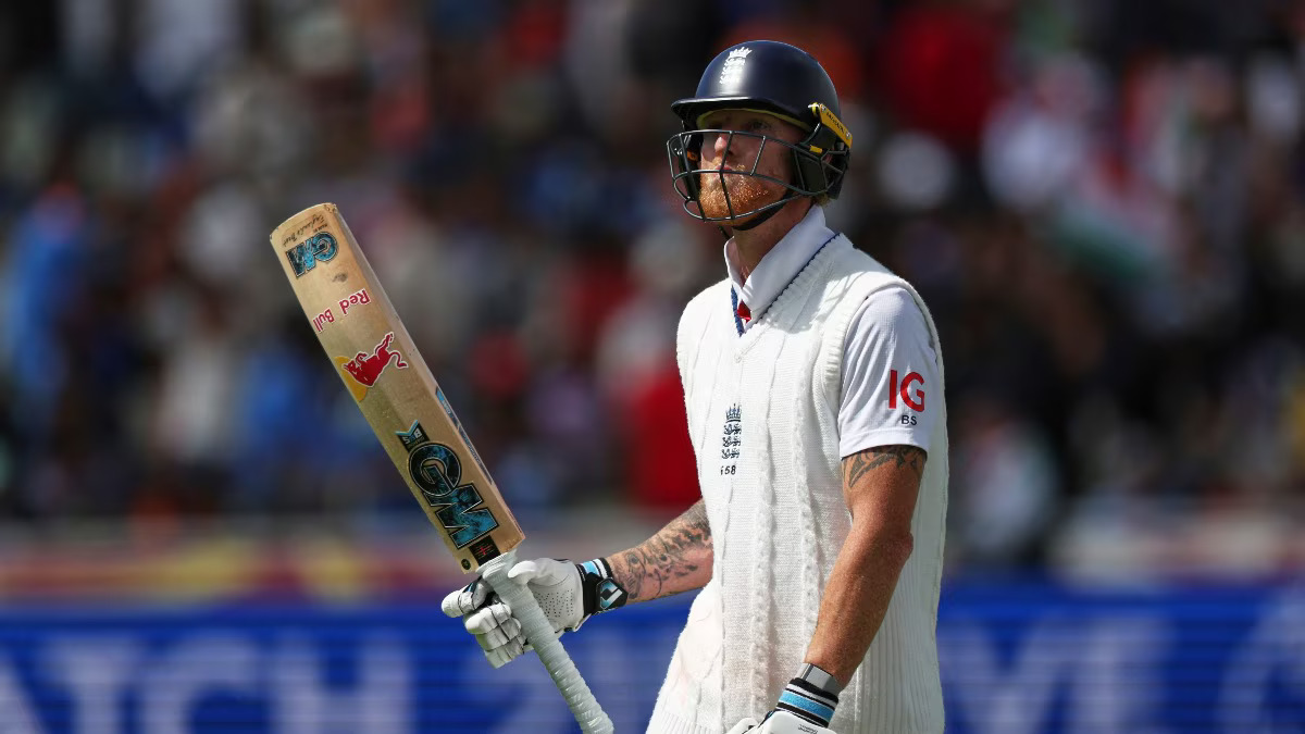 ENG vs IND 2025: मैनचेस्टर टेस्ट में रिटायर्ड हर्ट होने के बाद बेन स्टोक्स बल्लेबाजी के लिए वापस लौटे, प्रशंसकों ने राहत की सांस ली 