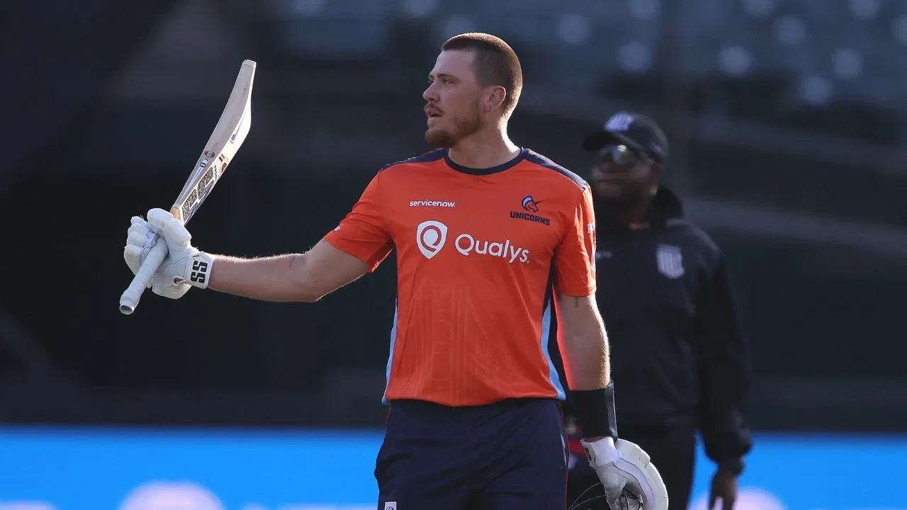 फिन एलन पैर की चोट के कारण एमएलसी प्लेऑफ और जिम्बाब्वे त्रिकोणीय श्रृंखला से बाहर हुए