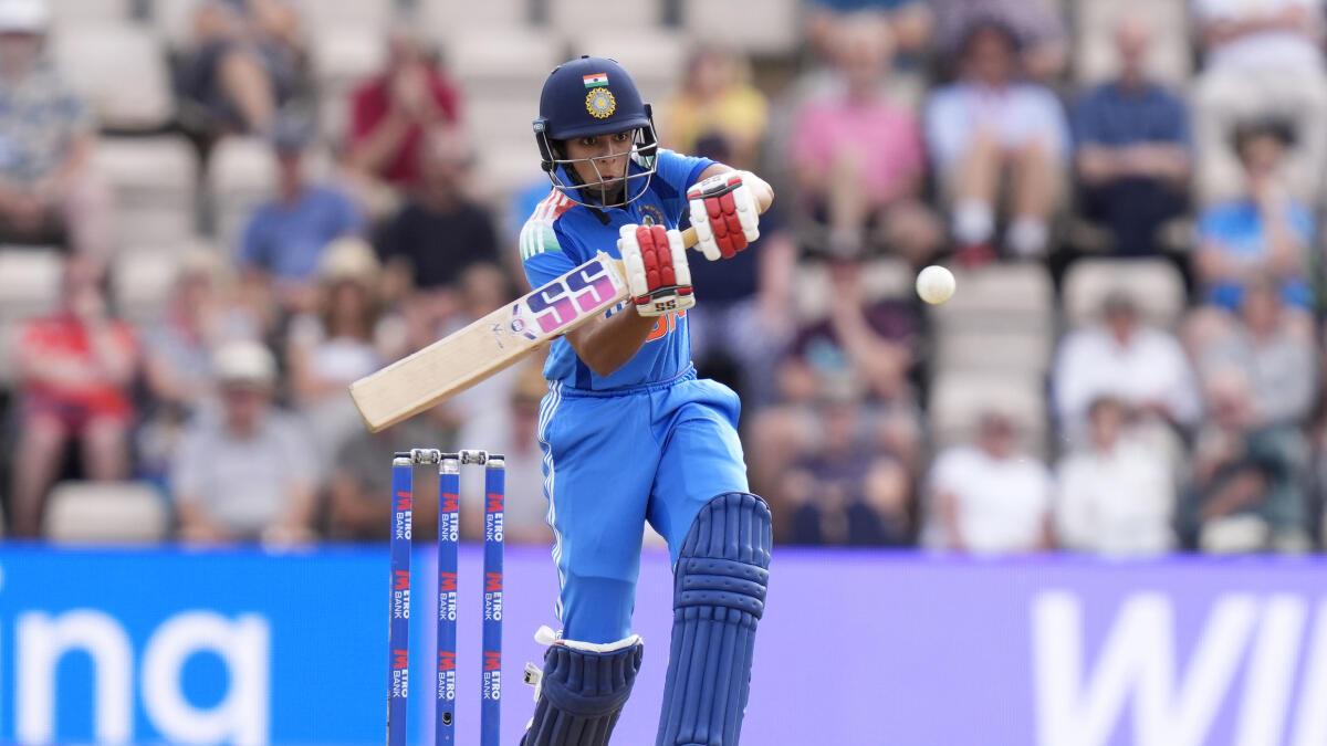 ENG W vs IND W 2025: प्रतीका रावल पर ICC आचार संहिता के उल्लंघन के लिए जुर्माना लगा, इंग्लैंड महिला पर धीमी ओवर गति के लिए जुर्माना लगा