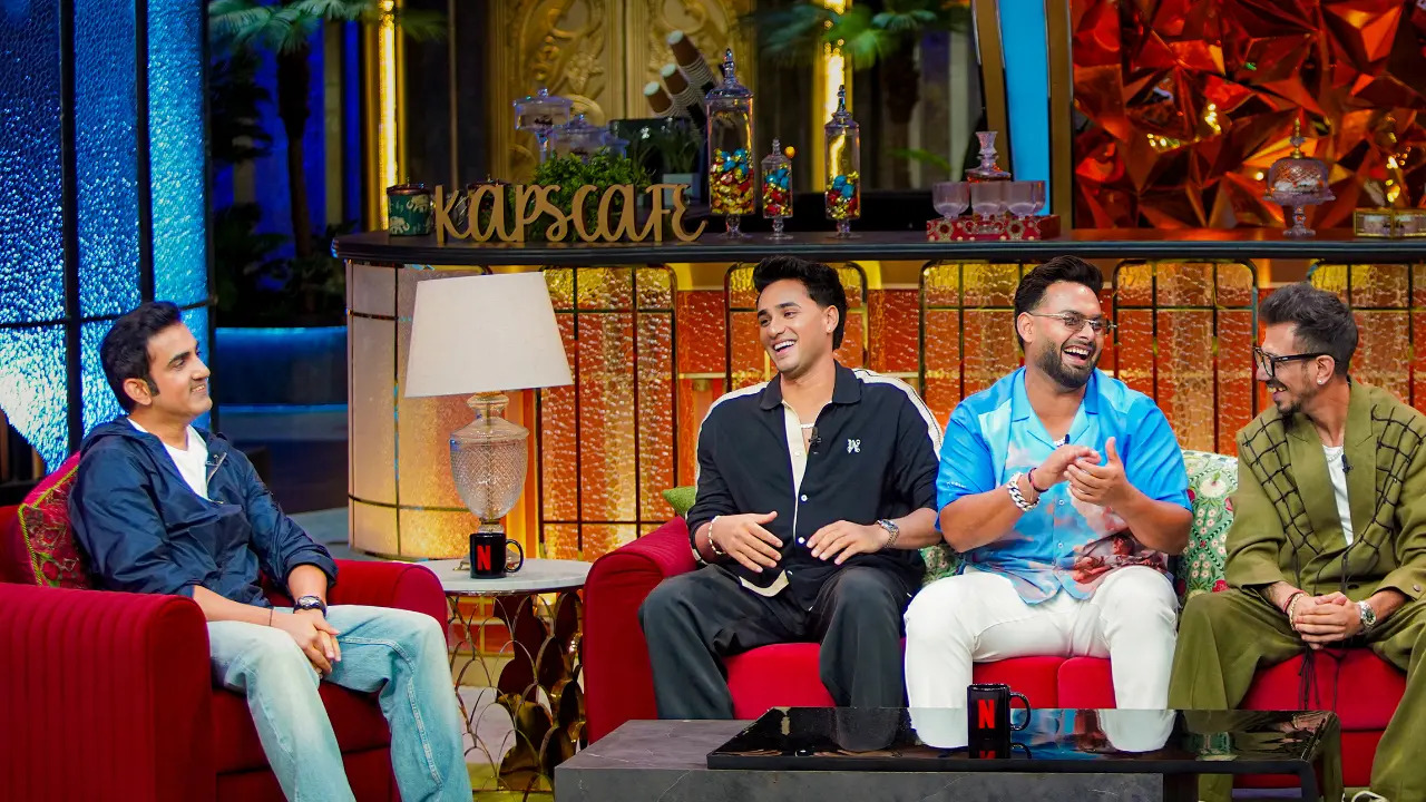 गौतम गंभीर की रोहित शर्मा पर की गई चुटीली टिप्पणी से हंसी की बौछार हुई - 'अब तो रिटायर हो गया'