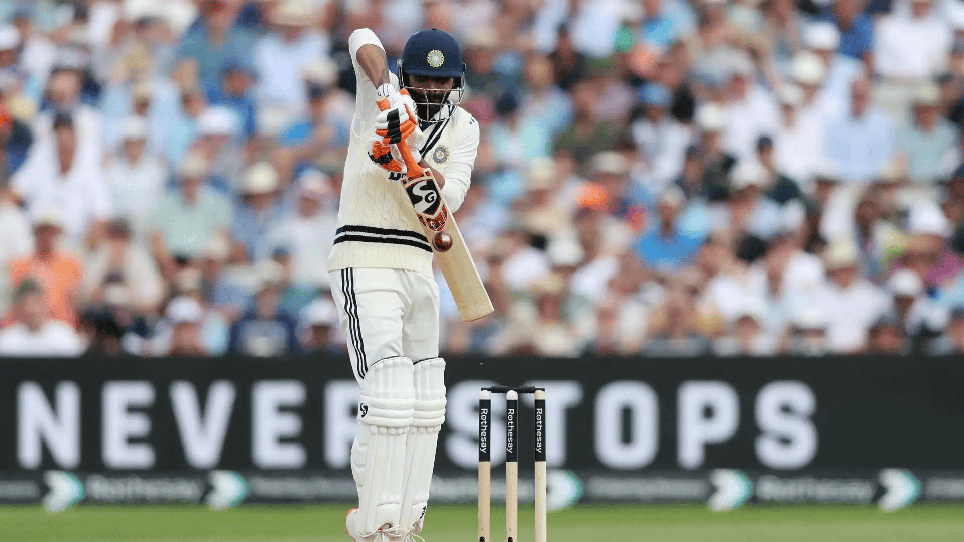 ENG vs IND 2025: रवींद्र जडेजा पांचवें टेस्ट शतक से 11 रन से चूके, टंग ने बाउंसर से चौंकाया