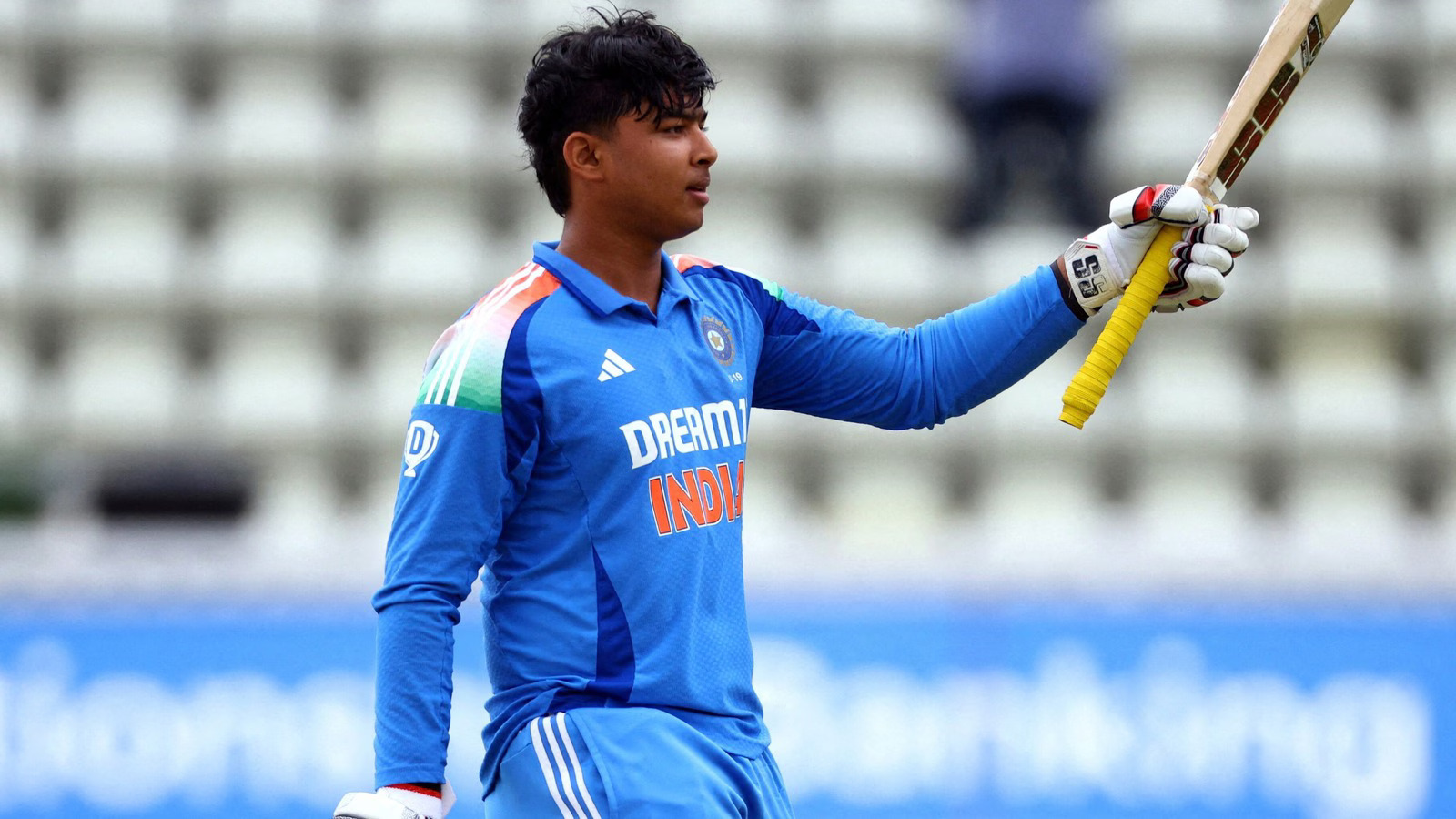 पूर्व भारतीय बल्लेबाज ने बताया कि वैभव सूर्यवंशी अपने खेल को कैसे बेहतर बना सकते हैं - 'ब्रायन लारा से बात करो' 