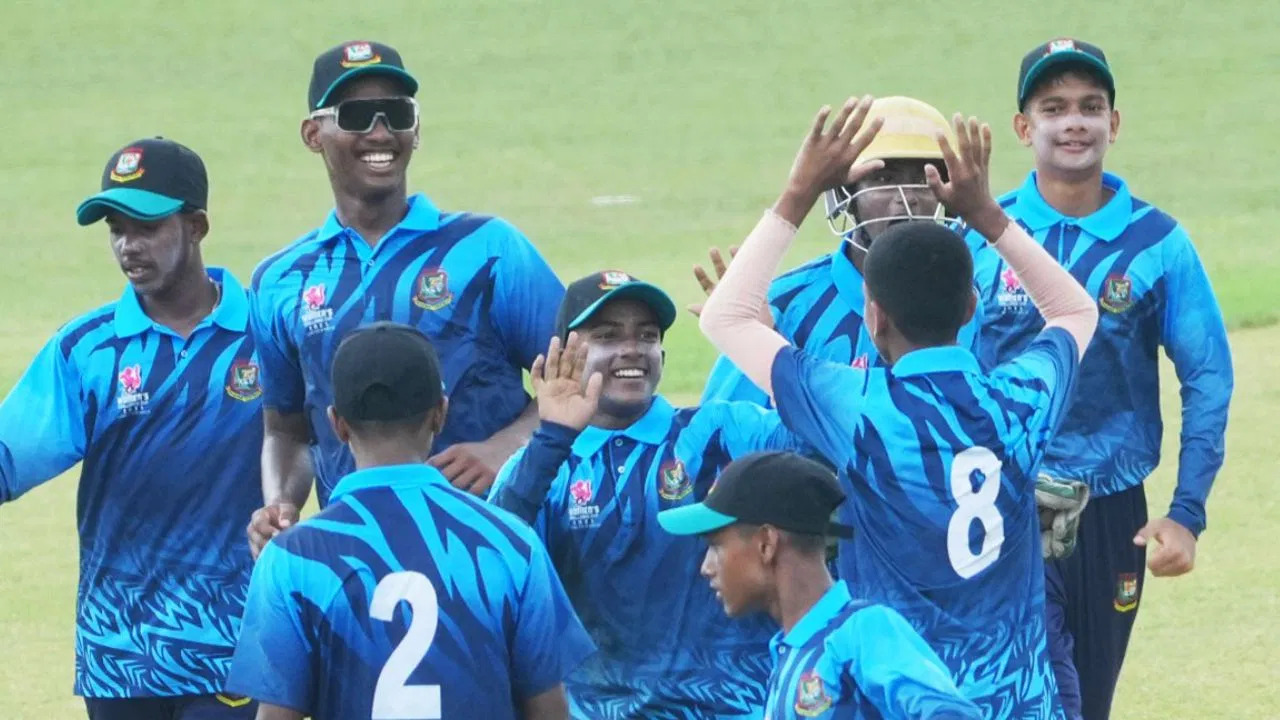 बांग्लादेश की महिला टीम को वनडे विश्व कप 2025 से पहले अंडर-15 लड़कों के हाथों 87 रनों से हार का सामना करना पड़ा