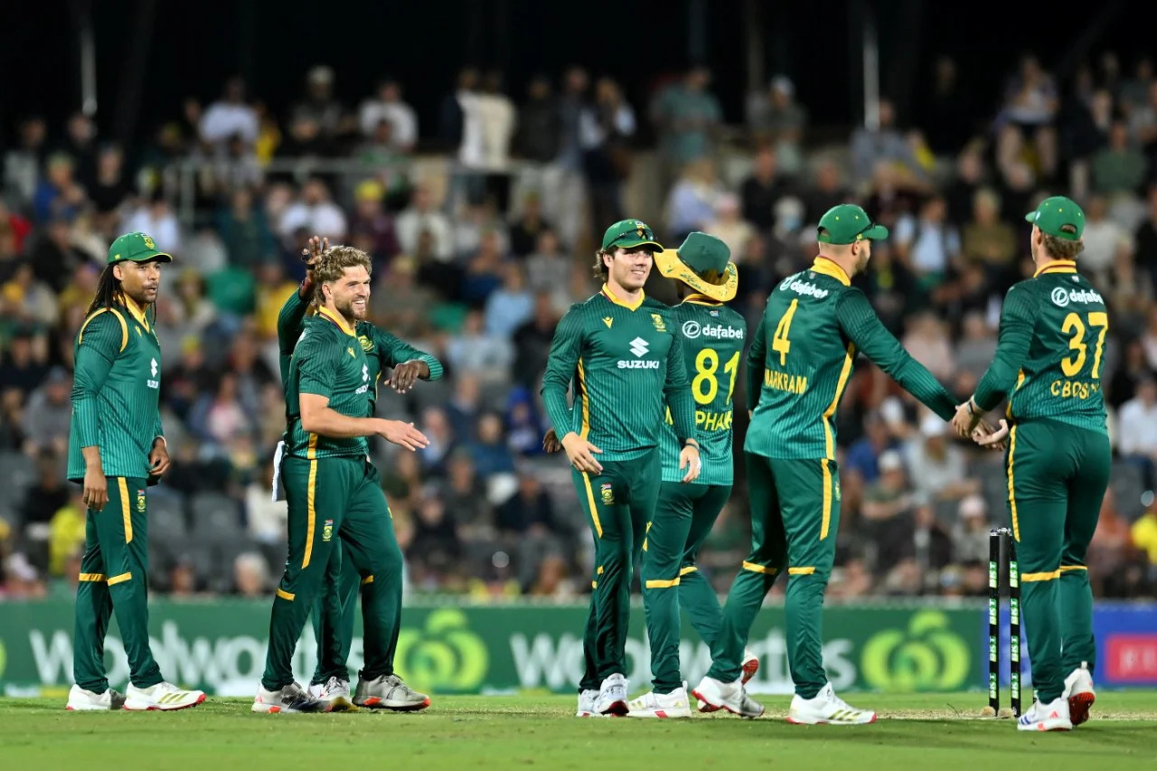 AUS vs SA 2nd ODI: ऑस्ट्रेलिया को साउथ अफ्रीका ने 84 रनों से हराया, लुंगी एंगीडी ने गेंद से कहर बरपाया